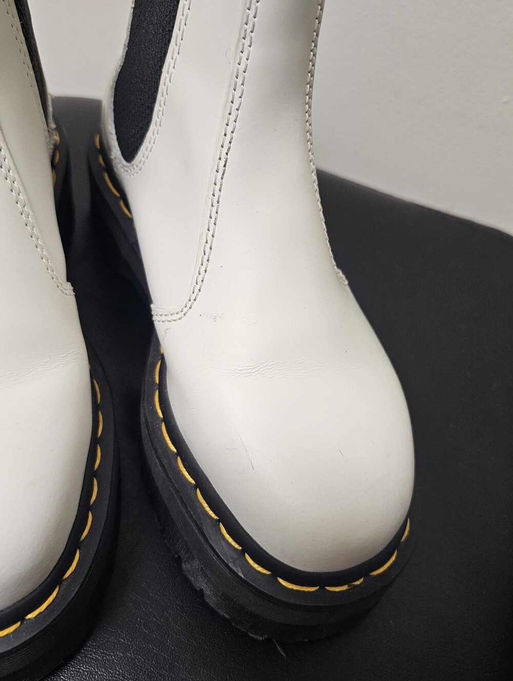 Dr. Martens 2976 Quad Platform White Chelsea Boots Size US 4 - Picture 8 of 12